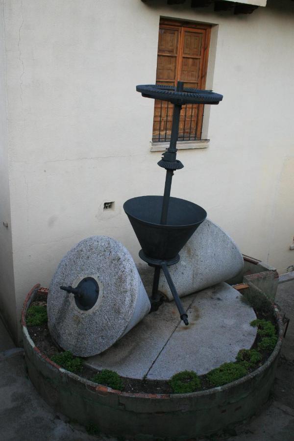 Casa Rural El Molino De Alocen Bagian luar foto