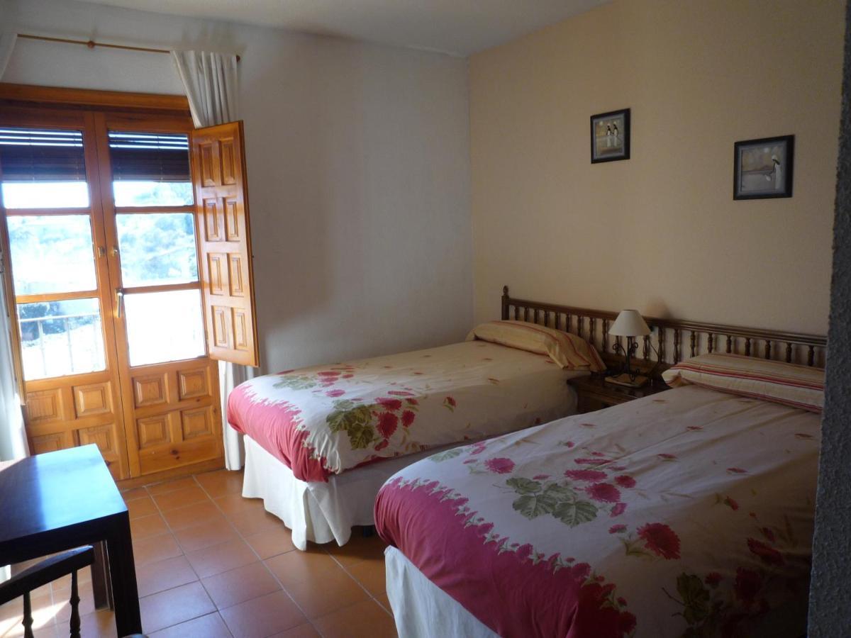 Casa Rural El Molino De Alocen Bagian luar foto