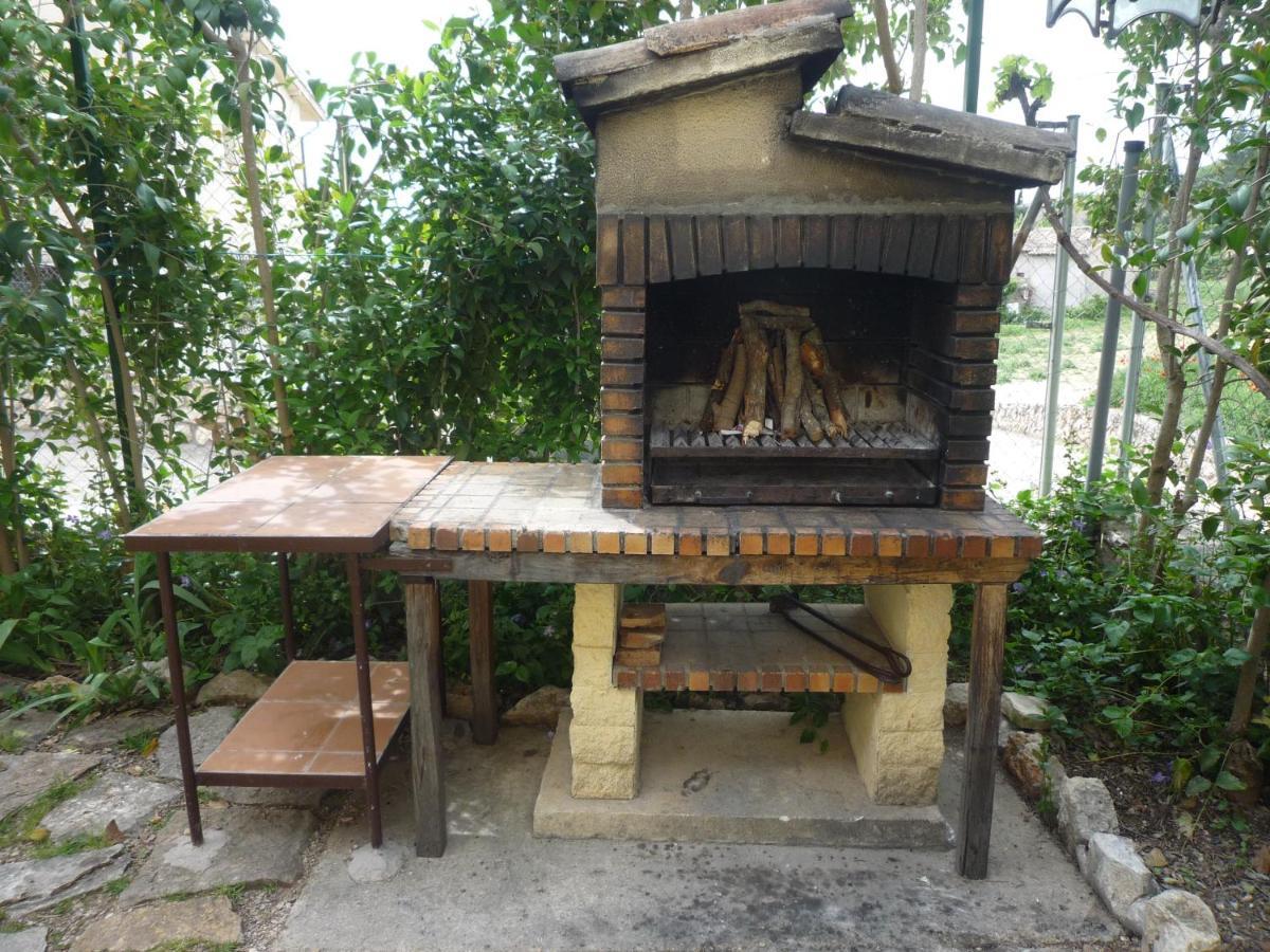 Casa Rural El Molino De Alocen Bagian luar foto