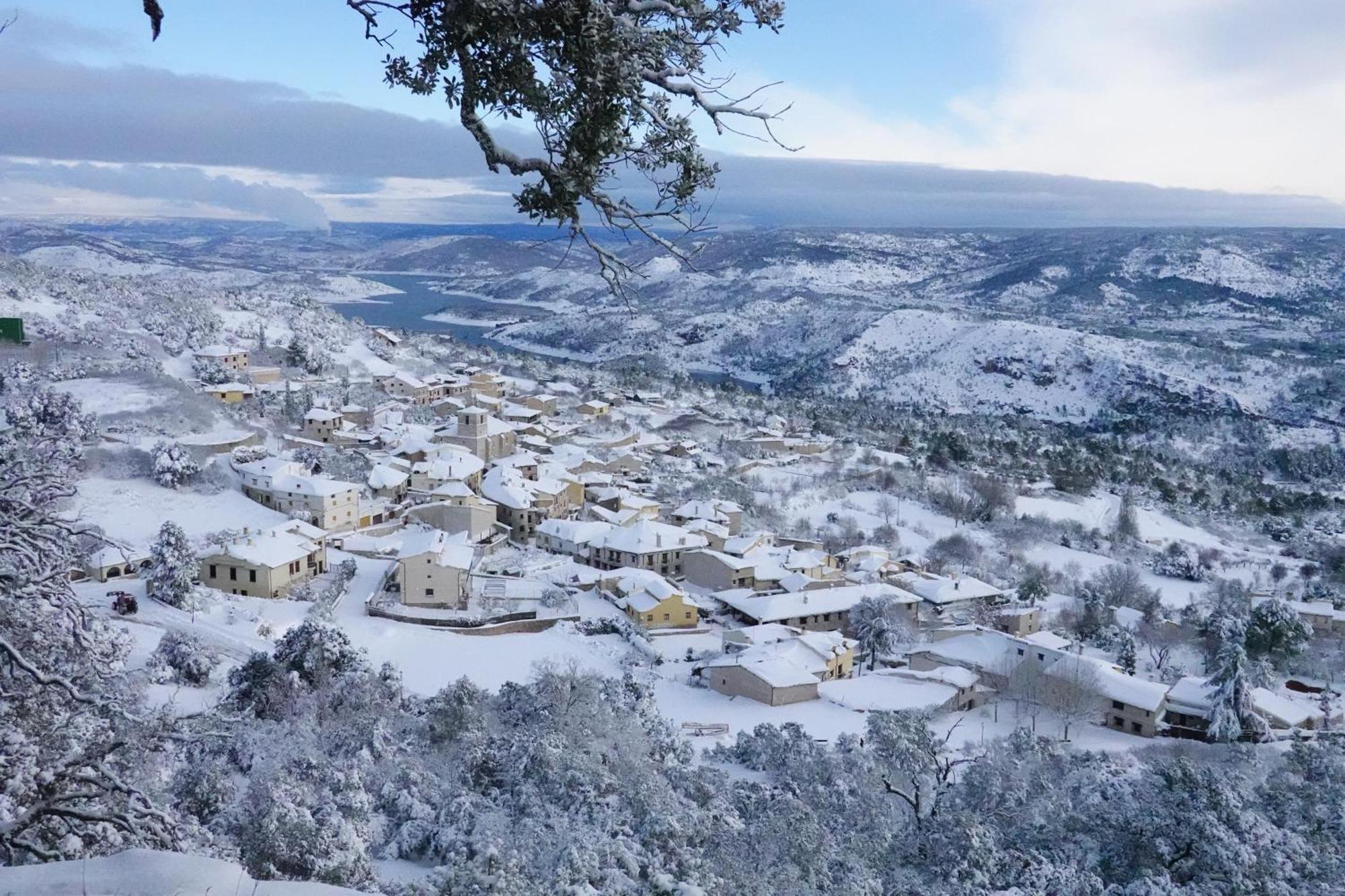 Casa Rural El Molino De Alocen Bagian luar foto